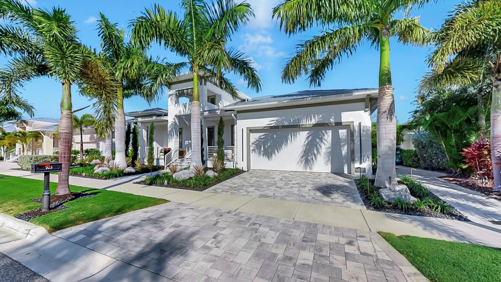 Apollo Beach, Florida, 33572, United States, 4 Bedrooms Bedrooms, ,3 BathroomsBathrooms,Residential,Active,2001368