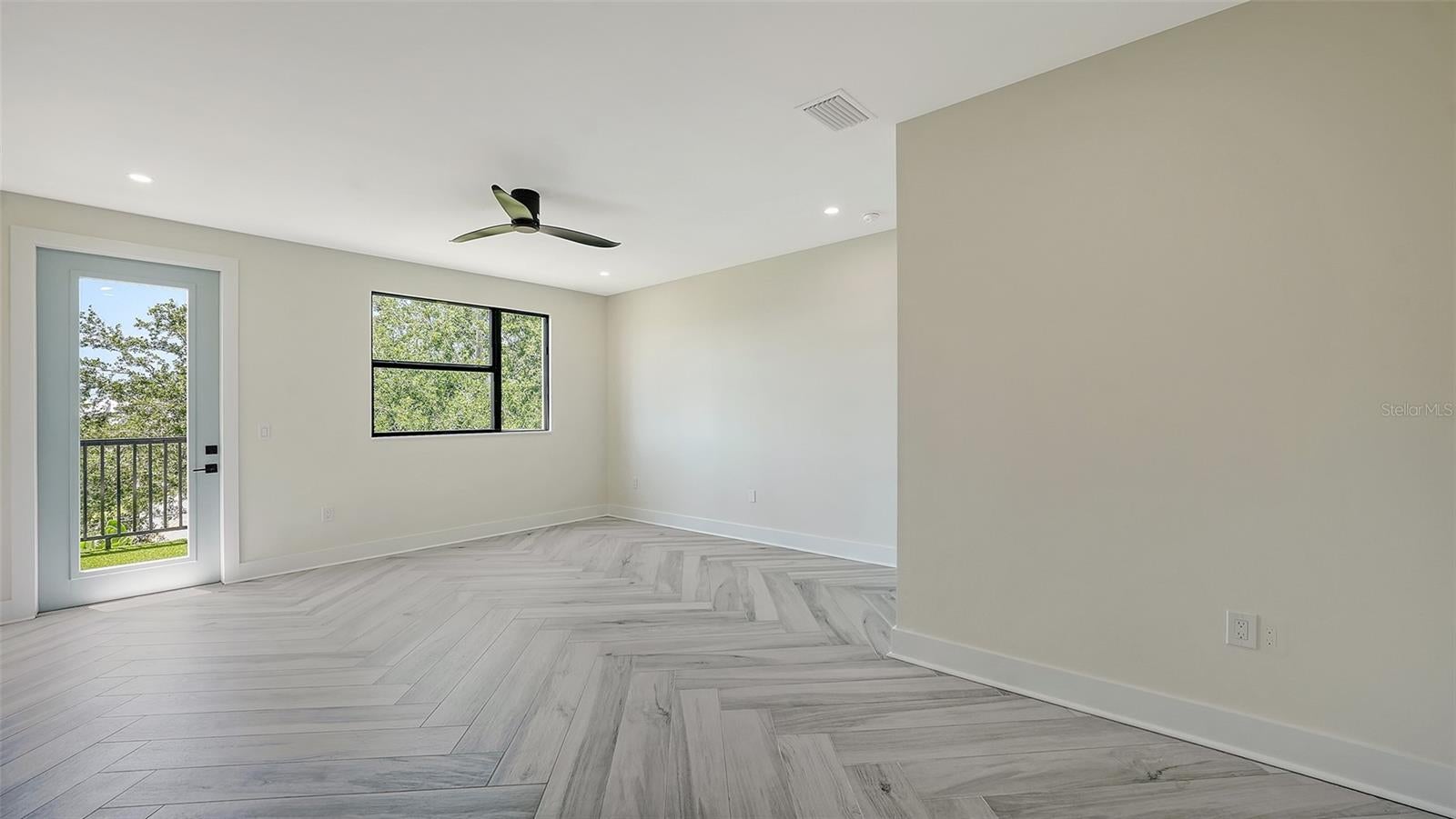 Sarasota, Florida, 34239, United States, ,7 BathroomsBathrooms,Residential,Active,1849492