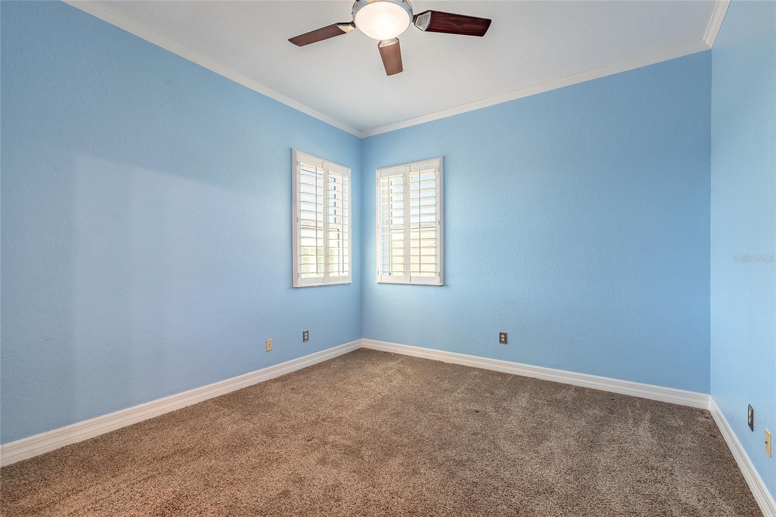 Daytona Beach, Florida, 32124, United States, 5 Bedrooms Bedrooms, ,4 BathroomsBathrooms,Residential,Active,1945086