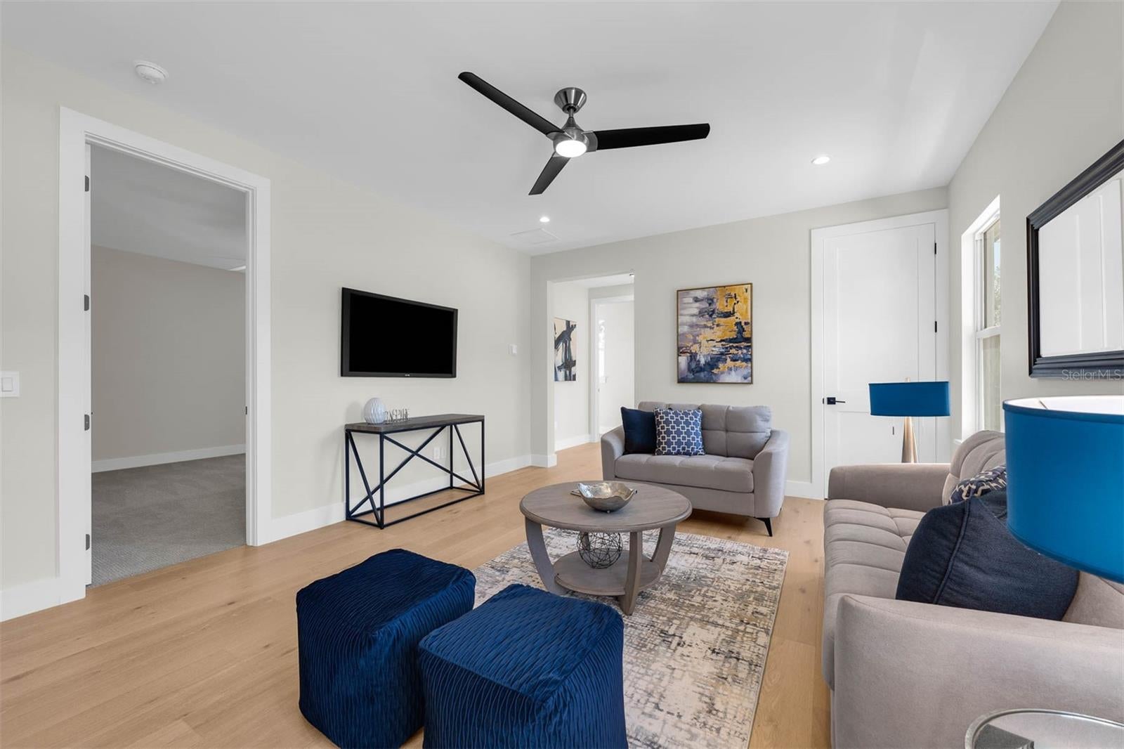 Orlando, Florida, 32804, United States, 5 Bedrooms Bedrooms, ,4 BathroomsBathrooms,Residential,Active,1702896