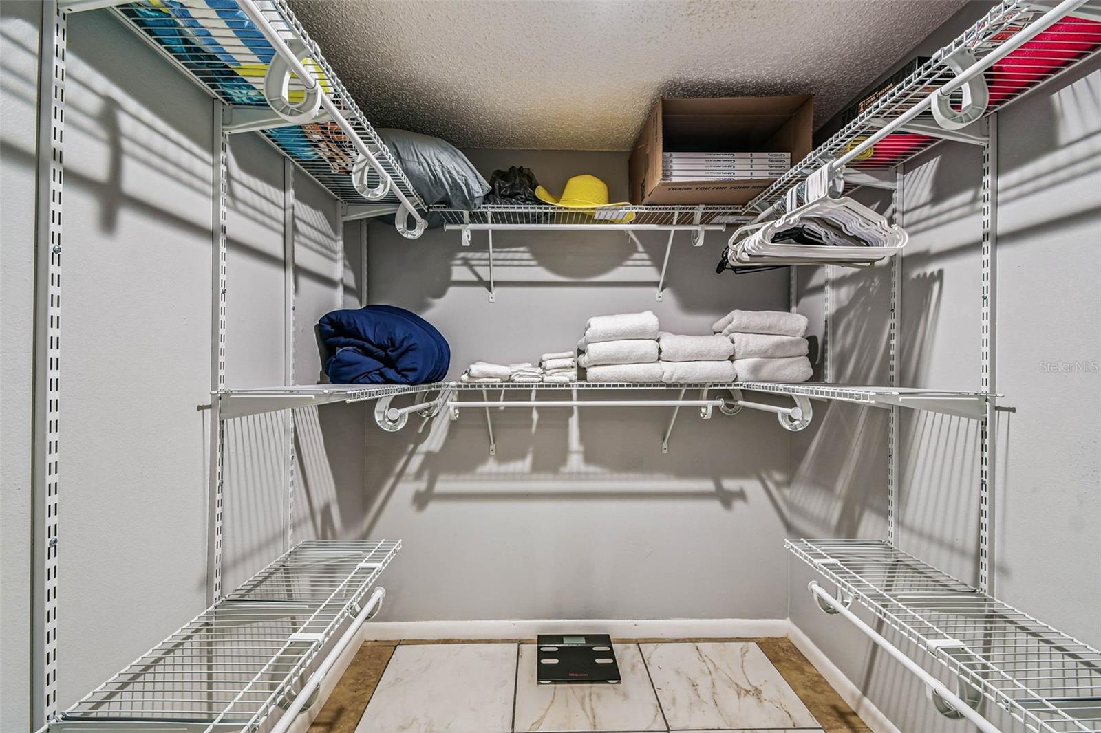 Clearwater Beach, Florida, 33767, United States, 2 Bedrooms Bedrooms, ,3 BathroomsBathrooms,Residential,Active,1919072