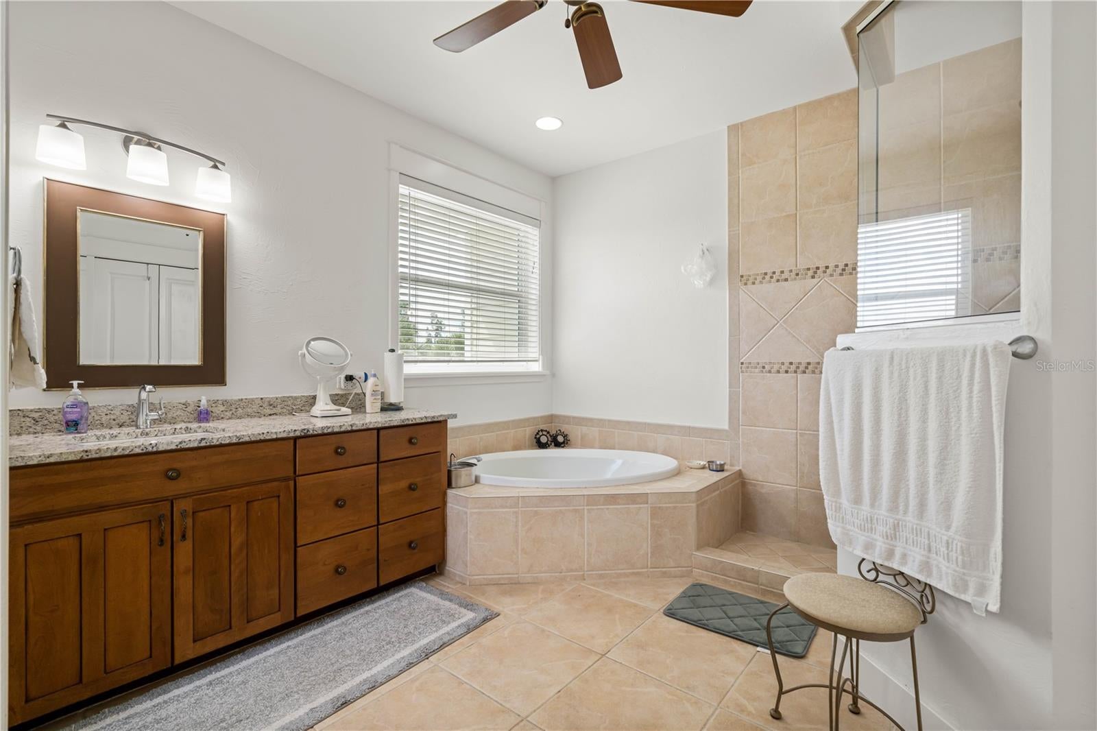 Punta Gorda, Florida, 33982, United States, 5 Bedrooms Bedrooms, ,4 BathroomsBathrooms,Residential,Active,1905353