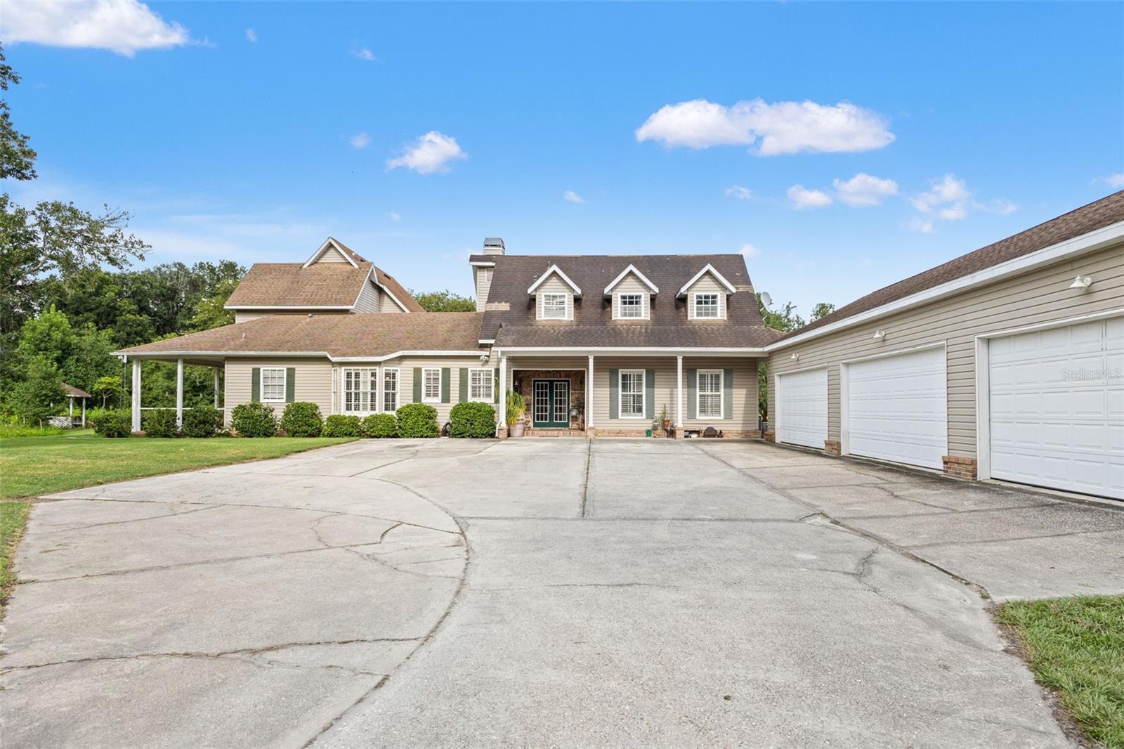 Brooksville, Florida, 34602, United States, 4 Bedrooms Bedrooms, ,6 BathroomsBathrooms,Residential,Active,1919396