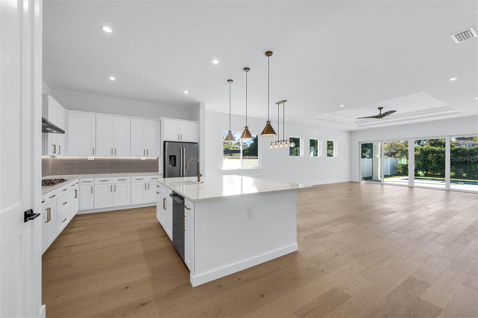 Orlando, Florida, 32804, United States, 4 Bedrooms Bedrooms, ,4 BathroomsBathrooms,Residential,Active,2011439