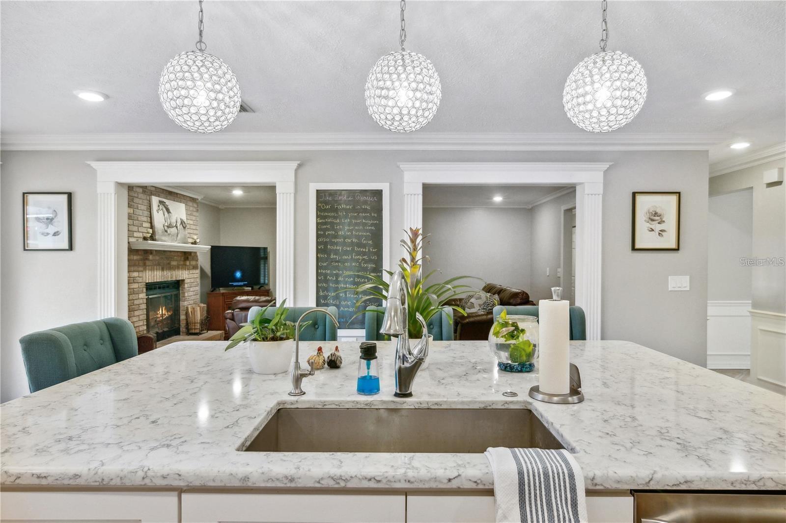 Sarasota, Florida, 34241, United States, 5 Bedrooms Bedrooms, ,3 BathroomsBathrooms,Residential,Active,1972185