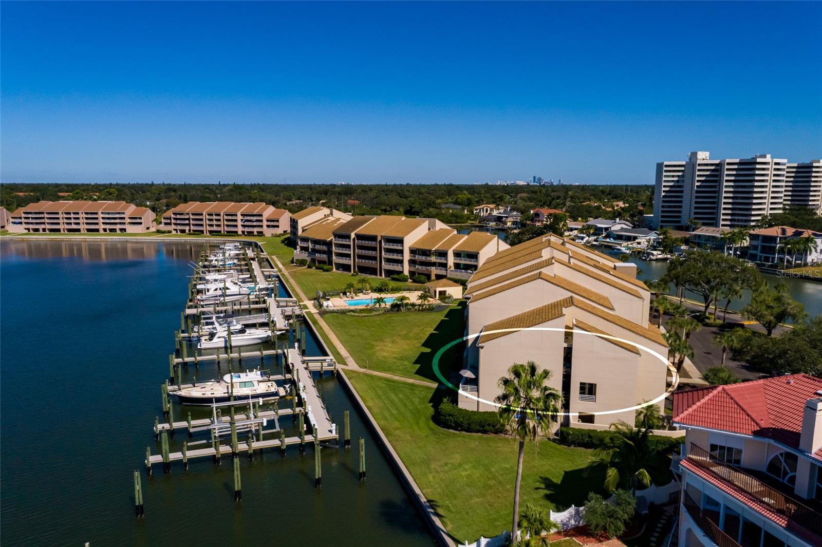 St Petersburg, Florida, 33707, United States, 4 Bedrooms Bedrooms, ,5 BathroomsBathrooms,Residential,Active,1985578