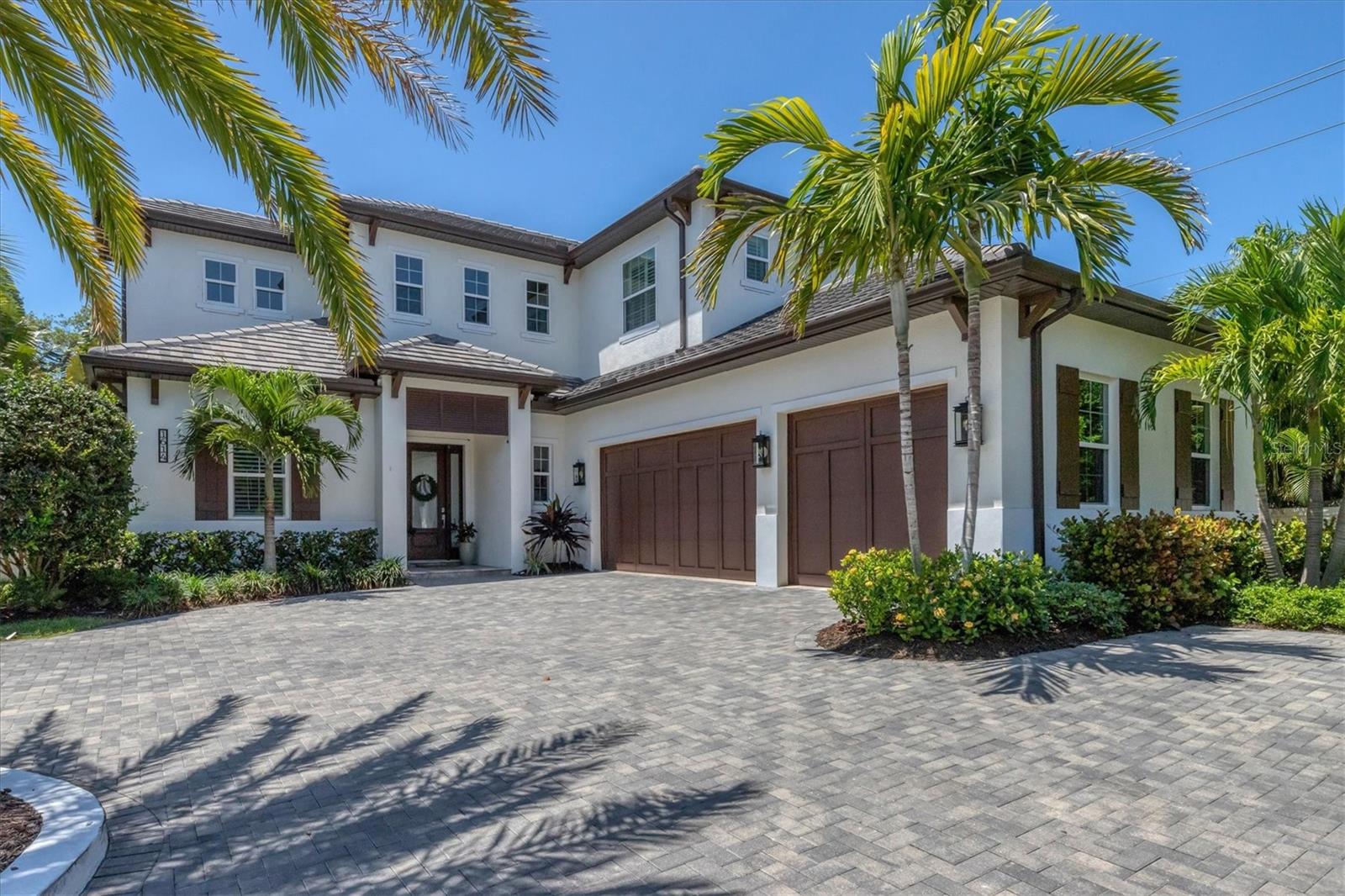 Sarasota, Florida, 34239, United States, 4 Bedrooms Bedrooms, ,4 BathroomsBathrooms,Residential,Active,1965823