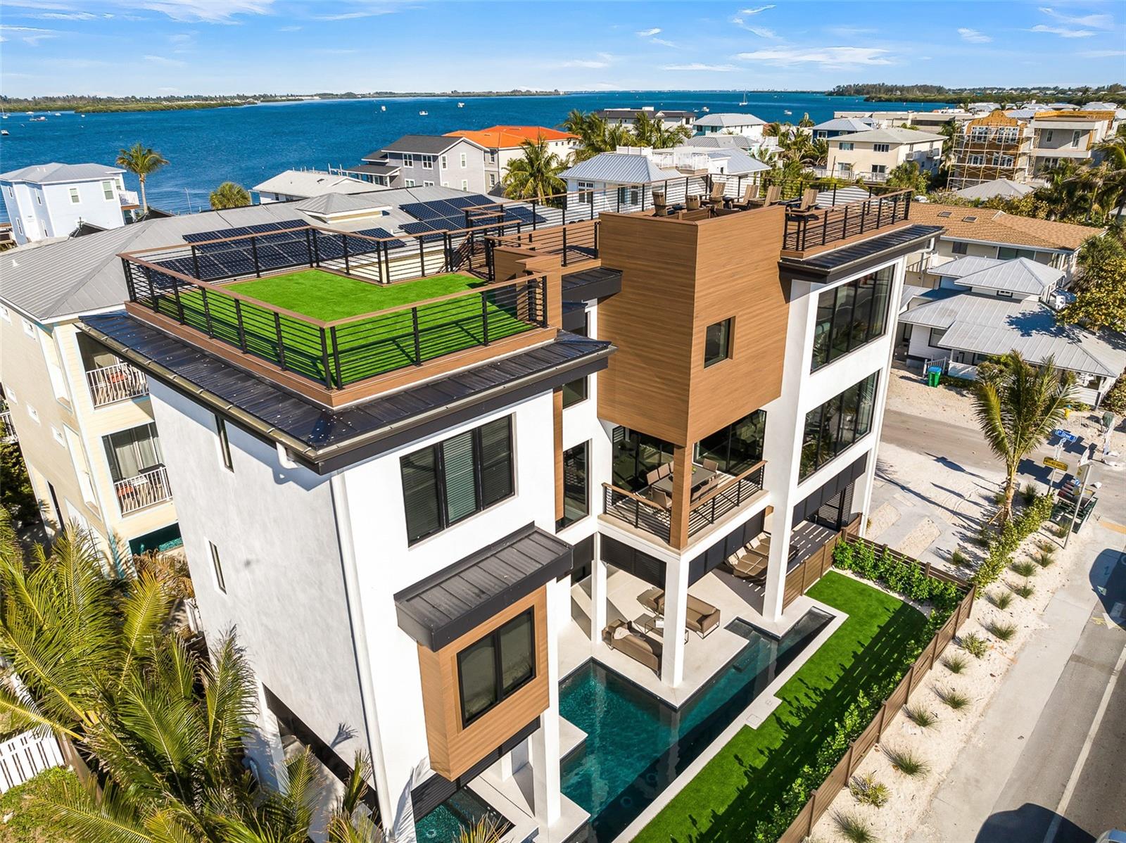 Bradenton Beach, Florida, 34217, United States, ,6 BathroomsBathrooms,Residential,Active,1829944
