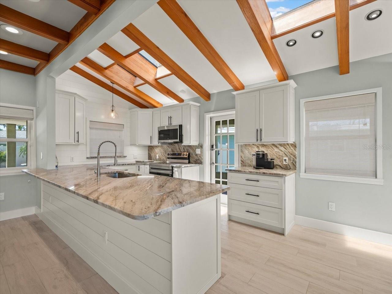 Redington Beach, Florida, 33708, United States, 3 Bedrooms Bedrooms, ,4 BathroomsBathrooms,Residential,Active,1936157