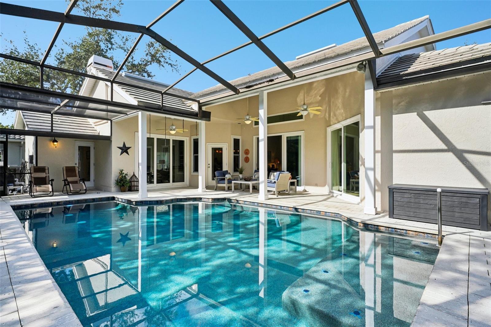 St Petersburg, Florida, 33703, United States, 4 Bedrooms Bedrooms, ,4 BathroomsBathrooms,Residential,Active,1994976