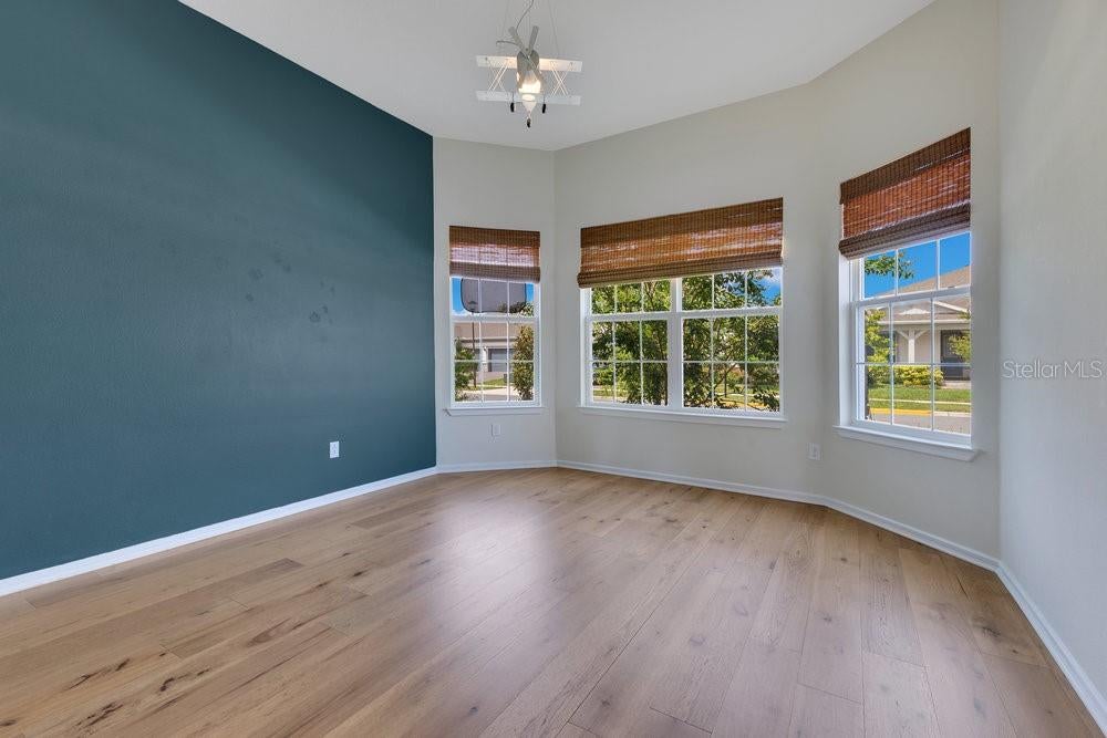 Orlando, Florida, 32827, United States, 4 Bedrooms Bedrooms, ,3 BathroomsBathrooms,Residential,Active,1849519