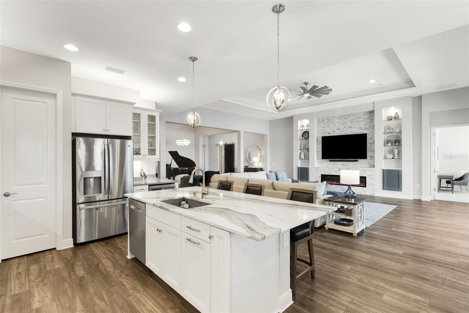 Sarasota, Florida, 34240, United States, 3 Bedrooms Bedrooms, ,3 BathroomsBathrooms,Residential,Active,2015455