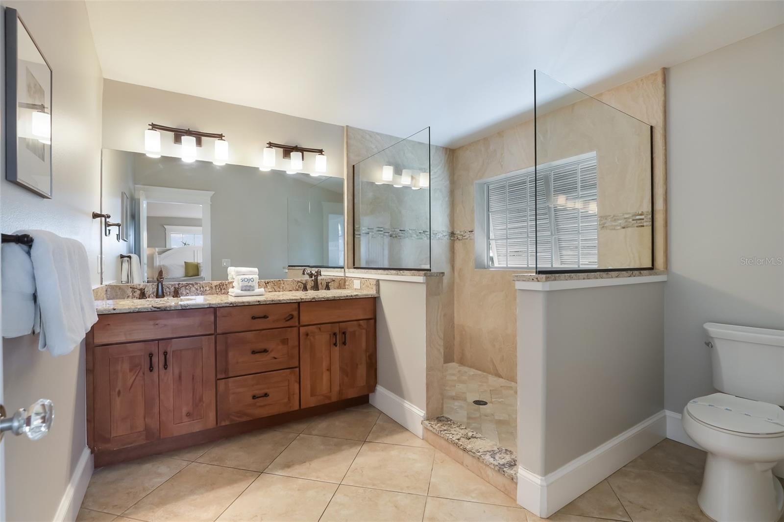 Anna Maria, Florida, 34216, United States, 5 Bedrooms Bedrooms, ,5 BathroomsBathrooms,Residential,Active,1780350