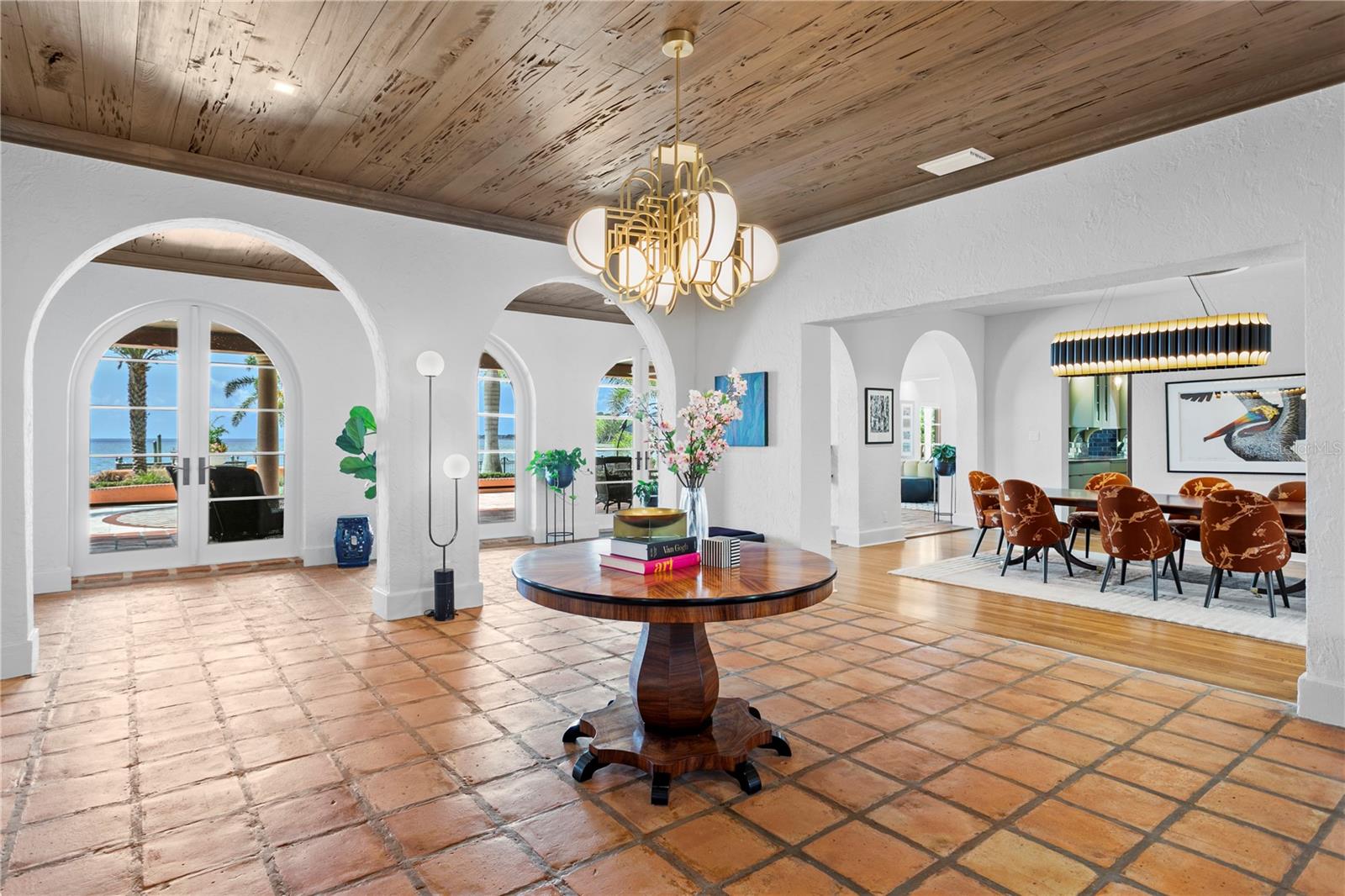 St Petersburg, Florida, 33704, United States, 6 Bedrooms Bedrooms, ,7 BathroomsBathrooms,Residential,Active,1871834