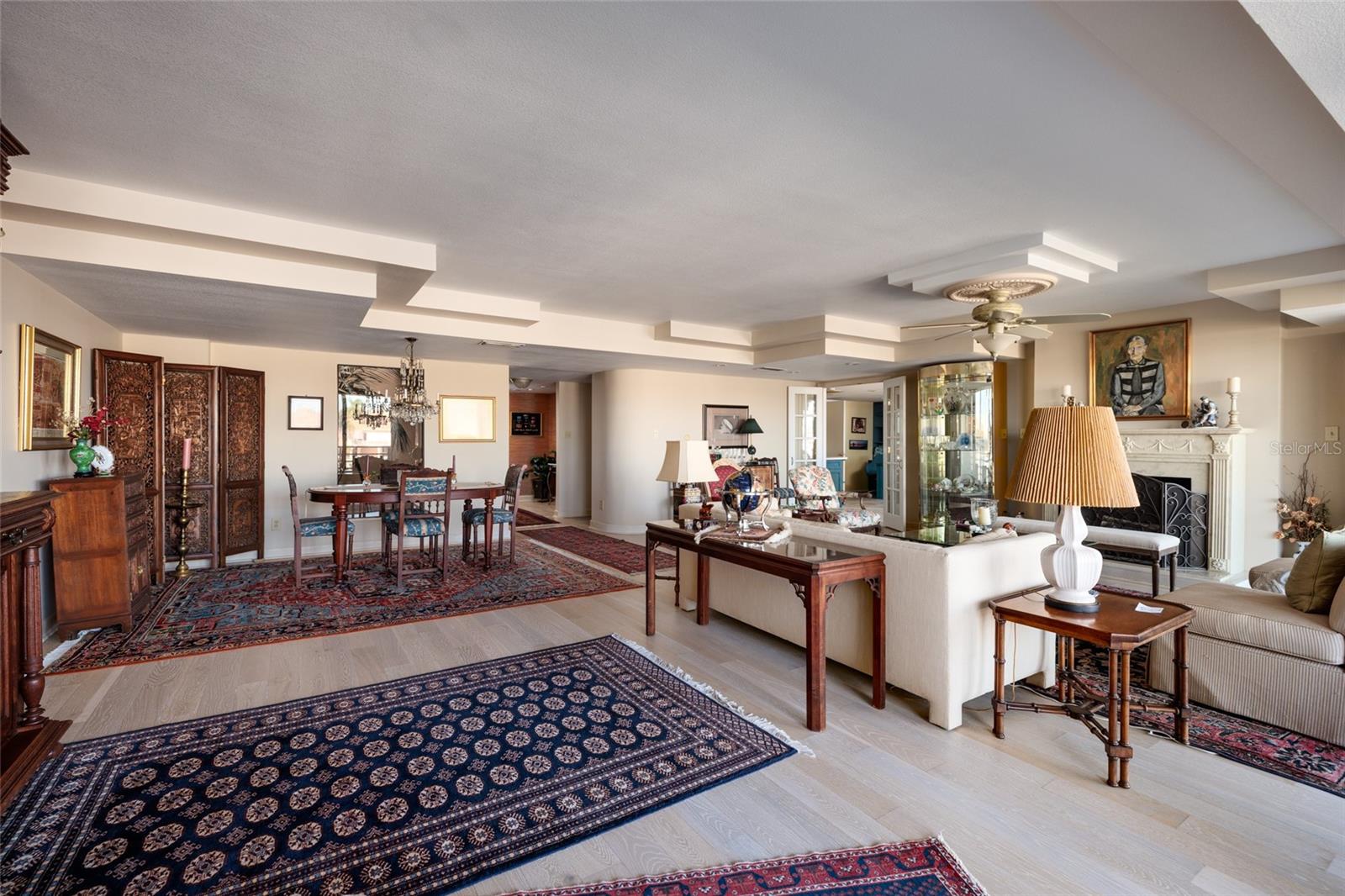 St Petersburg, Florida, 33707, United States, 4 Bedrooms Bedrooms, ,5 BathroomsBathrooms,Residential,Active,1985578