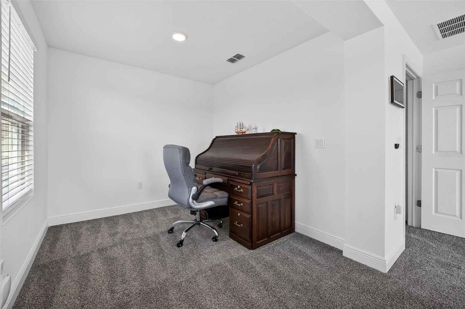 Mount Dora, Florida, 32757, United States, 7 Bedrooms Bedrooms, ,6 BathroomsBathrooms,Residential,Active,2007648