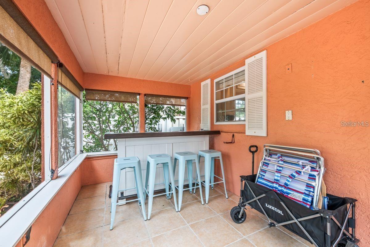 Sarasota, Florida, 34236, United States, 2 Bedrooms Bedrooms, ,2 BathroomsBathrooms,Residential,Active,1702507