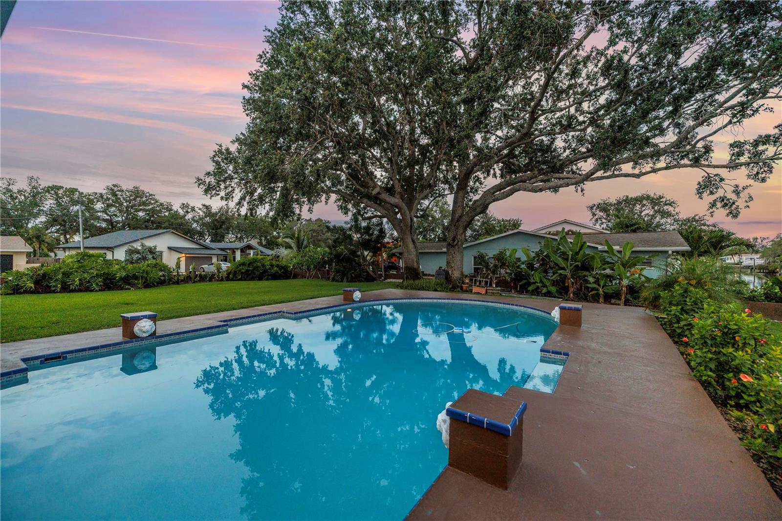 St Petersburg, Florida, 33703, United States, 5 Bedrooms Bedrooms, ,3 BathroomsBathrooms,Residential,Active,1824530