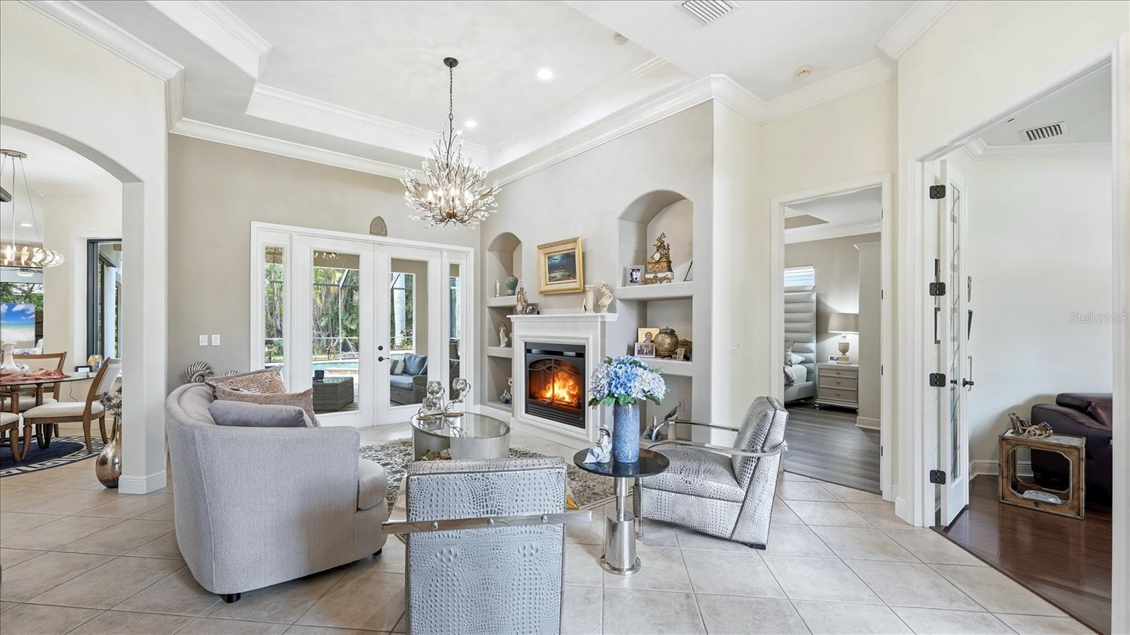 Sarasota, Florida, 34240, United States, 5 Bedrooms Bedrooms, ,4 BathroomsBathrooms,Residential,Active,2051990