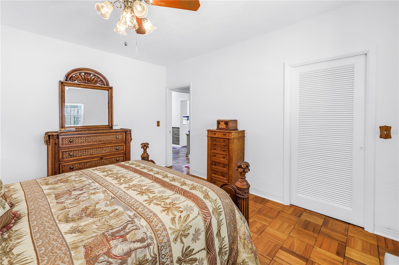 St Petersburg, Florida, 33704, United States, ,3 BathroomsBathrooms,Residential,Active,1824541