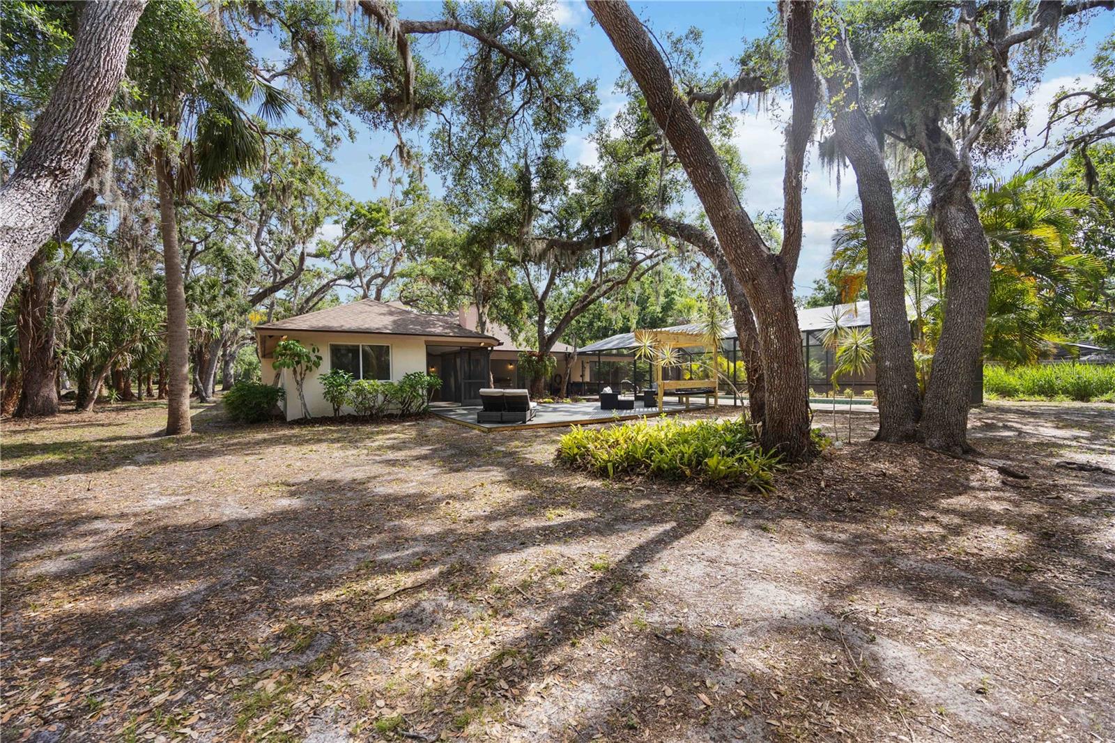 Sarasota, Florida, 34232, United States, 5 Bedrooms Bedrooms, ,3 BathroomsBathrooms,Residential,Active,1781510