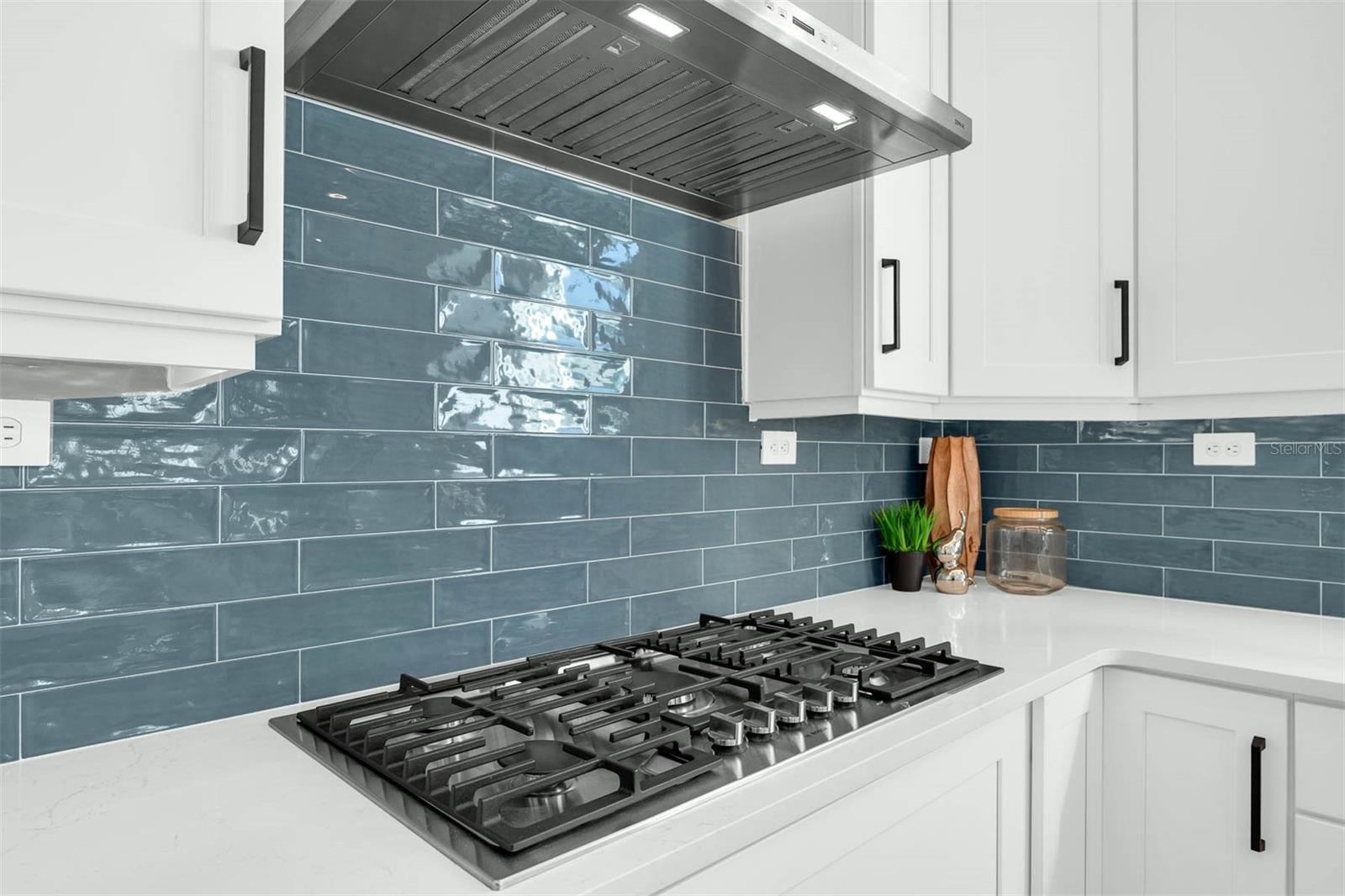 Orlando, Florida, 32804, United States, 5 Bedrooms Bedrooms, ,4 BathroomsBathrooms,Residential,Active,1702896