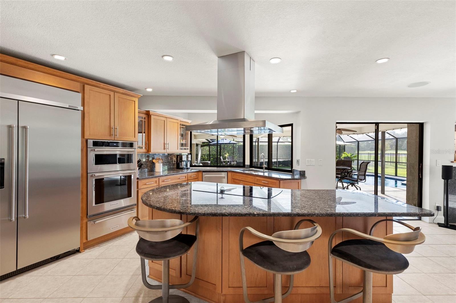 Clearwater, Florida, 33761, United States, 5 Bedrooms Bedrooms, ,3 BathroomsBathrooms,Residential,Active,1953689