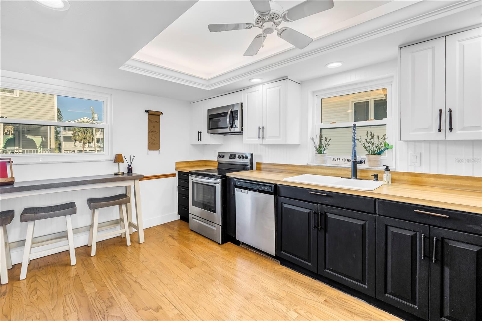 Treasure Island, Florida, 33706, United States, 3 Bedrooms Bedrooms, ,3 BathroomsBathrooms,Residential,Active,1988464