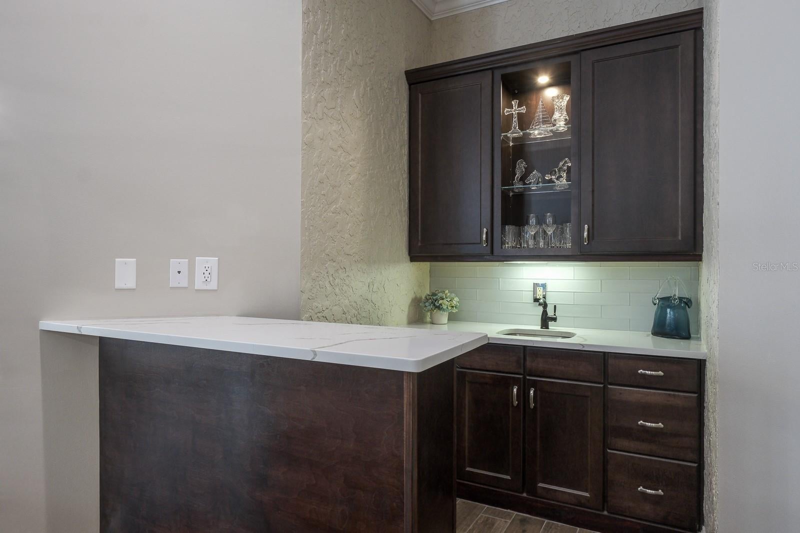 Oldsmar, Florida, 34677, United States, 5 Bedrooms Bedrooms, ,4 BathroomsBathrooms,Residential,Active,2009416