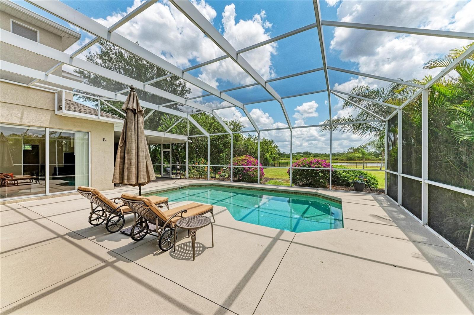 Bradenton, Florida, 34202, United States, 4 Bedrooms Bedrooms, ,4 BathroomsBathrooms,Residential,Active,1801045
