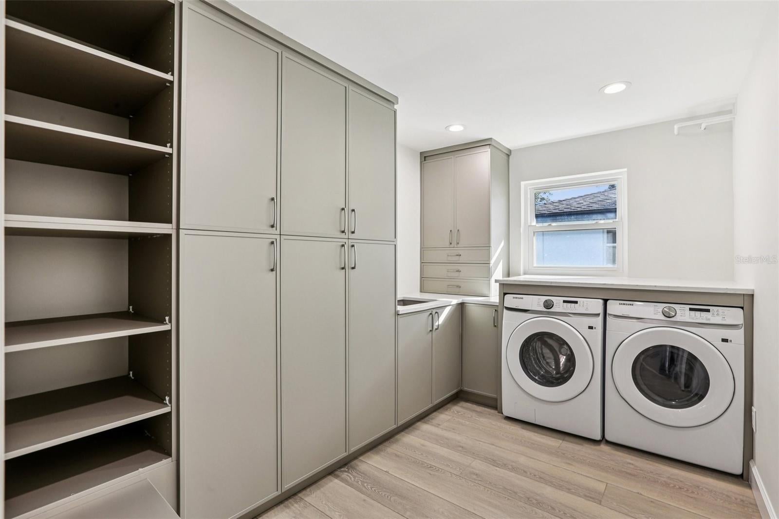 St Petersburg, Florida, 33702, United States, 3 Bedrooms Bedrooms, ,2 BathroomsBathrooms,Residential,Active,2001074