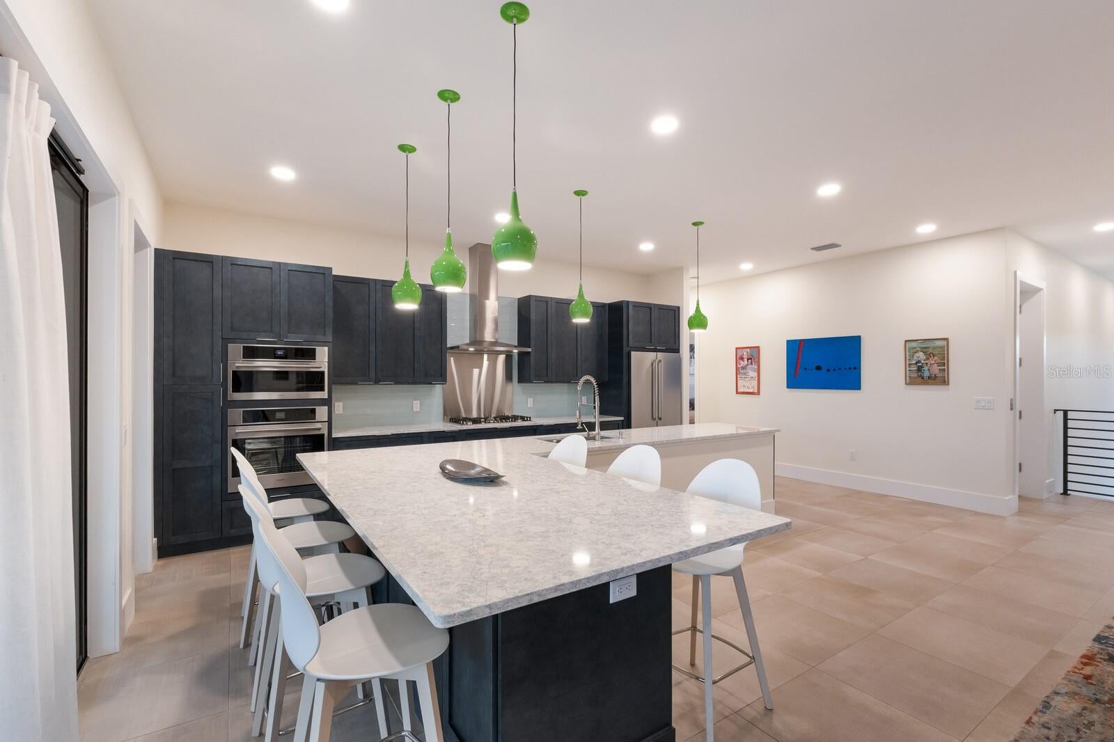 Longboat Key, Florida, 34228, United States, 3 Bedrooms Bedrooms, ,4 BathroomsBathrooms,Residential,Active,1987209