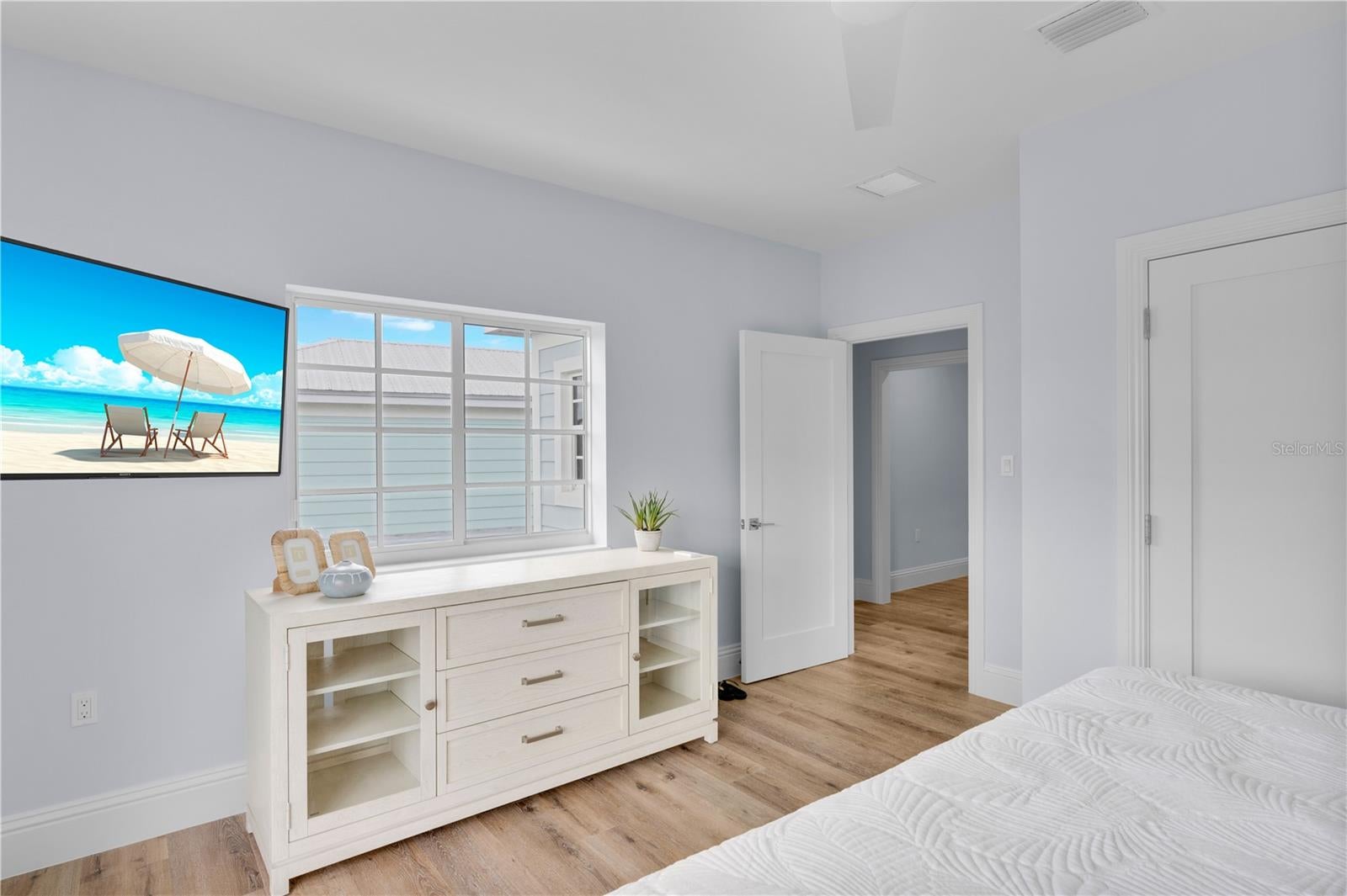 Marathon, Florida, 33050, United States, 5 Bedrooms Bedrooms, ,5 BathroomsBathrooms,Residential,Active,2016400
