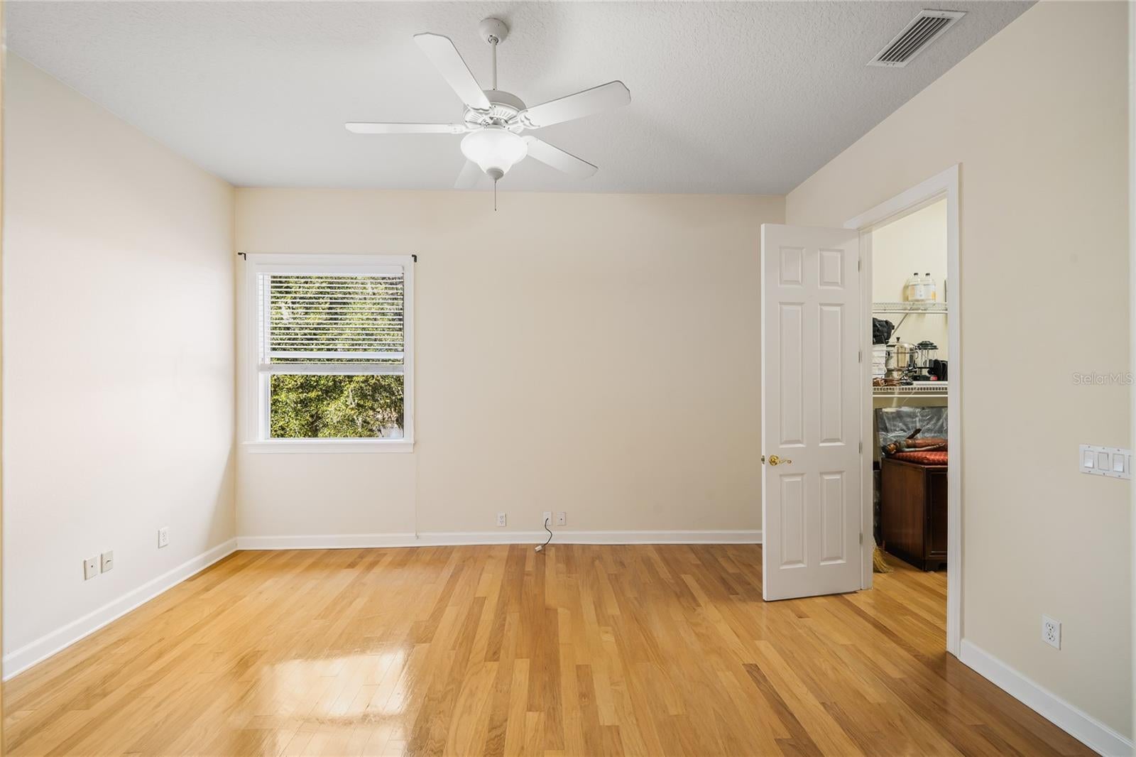 Sanford, Florida, 32771, United States, 5 Bedrooms Bedrooms, ,5 BathroomsBathrooms,Residential,Active,2017886