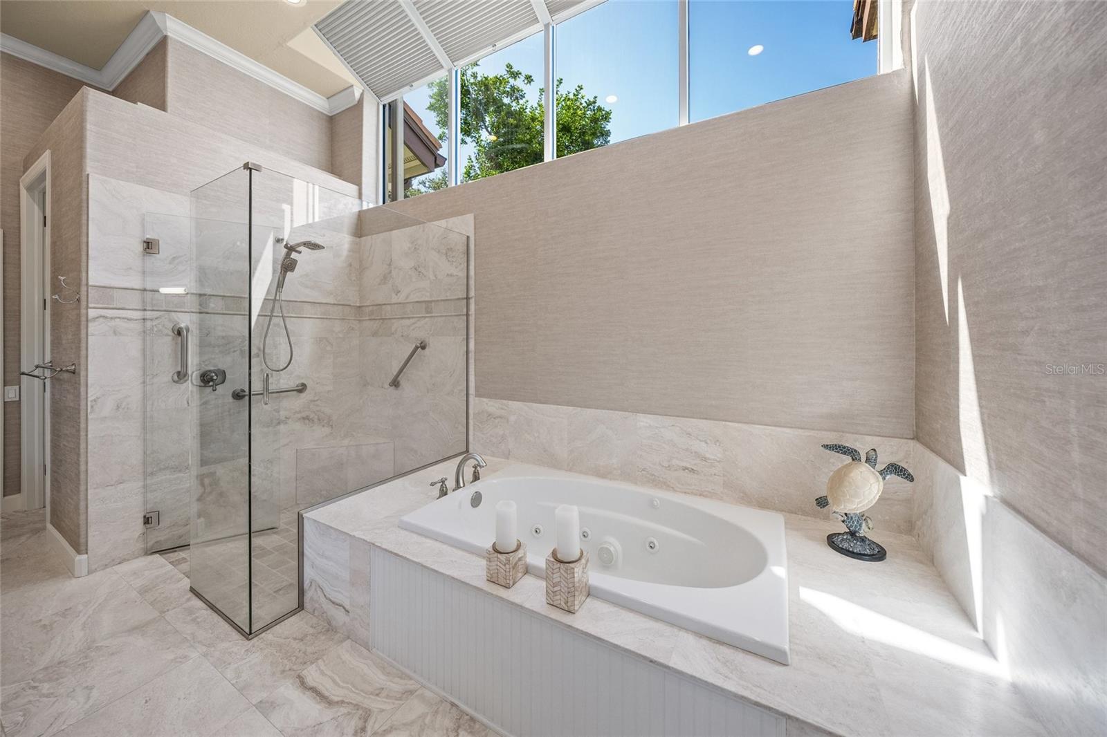 Sarasota, Florida, 34240, United States, 4 Bedrooms Bedrooms, ,5 BathroomsBathrooms,Residential,Active,1968088