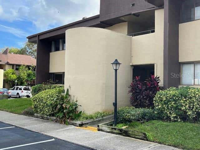 730 S VILLAGE DR N APT 101, ST PETERSBURG, FL 33716, photo 1 of 36