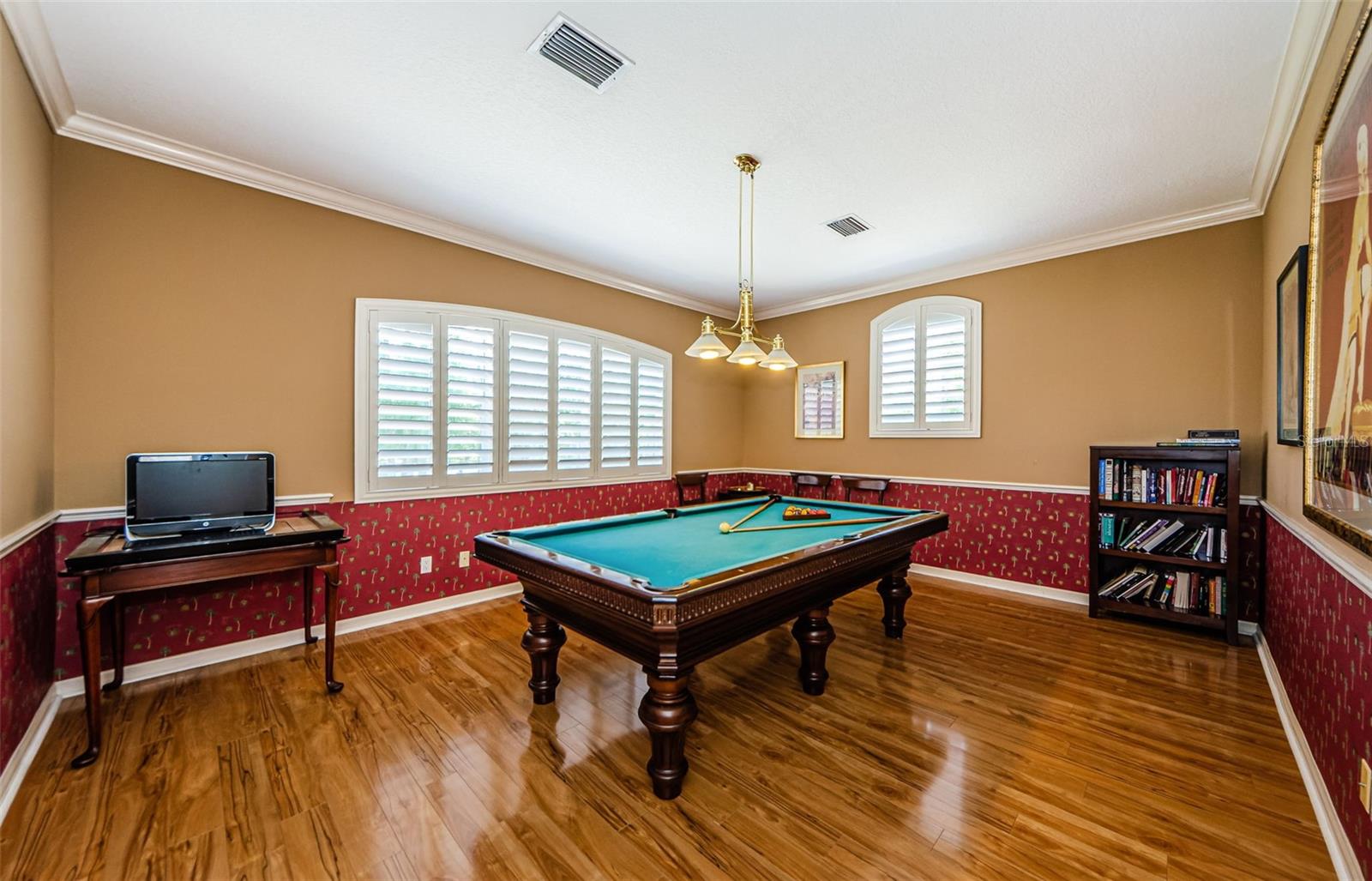 Tarpon Springs, Florida, 34688, United States, 5 Bedrooms Bedrooms, ,4 BathroomsBathrooms,Residential,Active,1853279