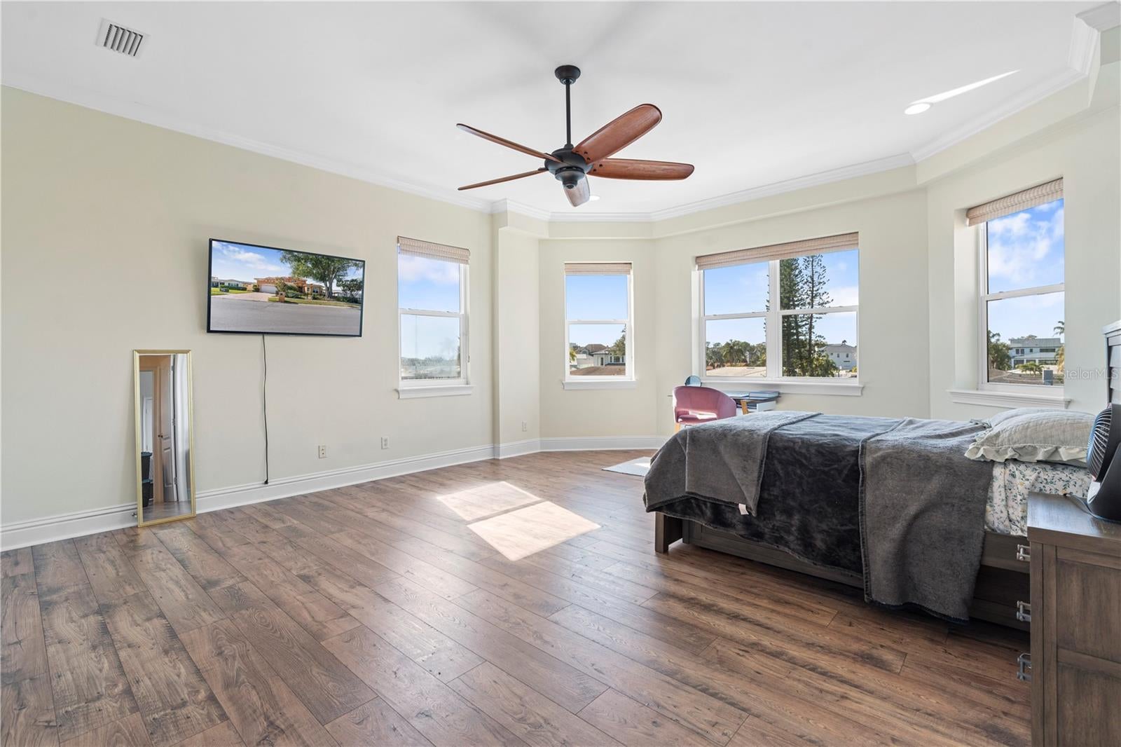 Tampa, Florida, 33634, United States, 5 Bedrooms Bedrooms, ,4 BathroomsBathrooms,Residential,Active,2012814