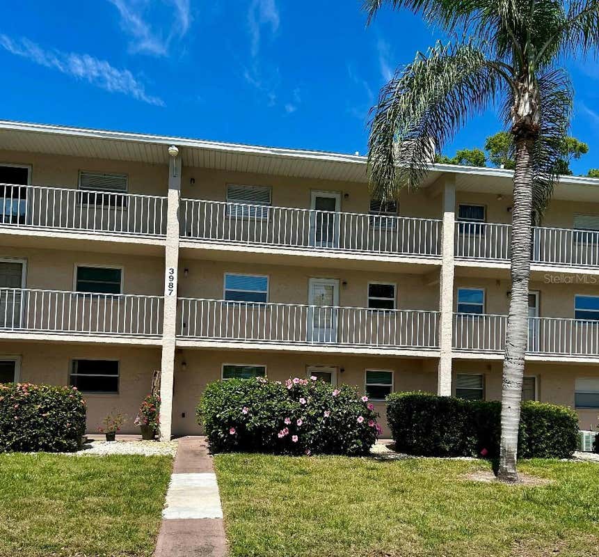 3987 MACEACHEN BLVD APT 132, SARASOTA, FL 34233, photo 1 of 12