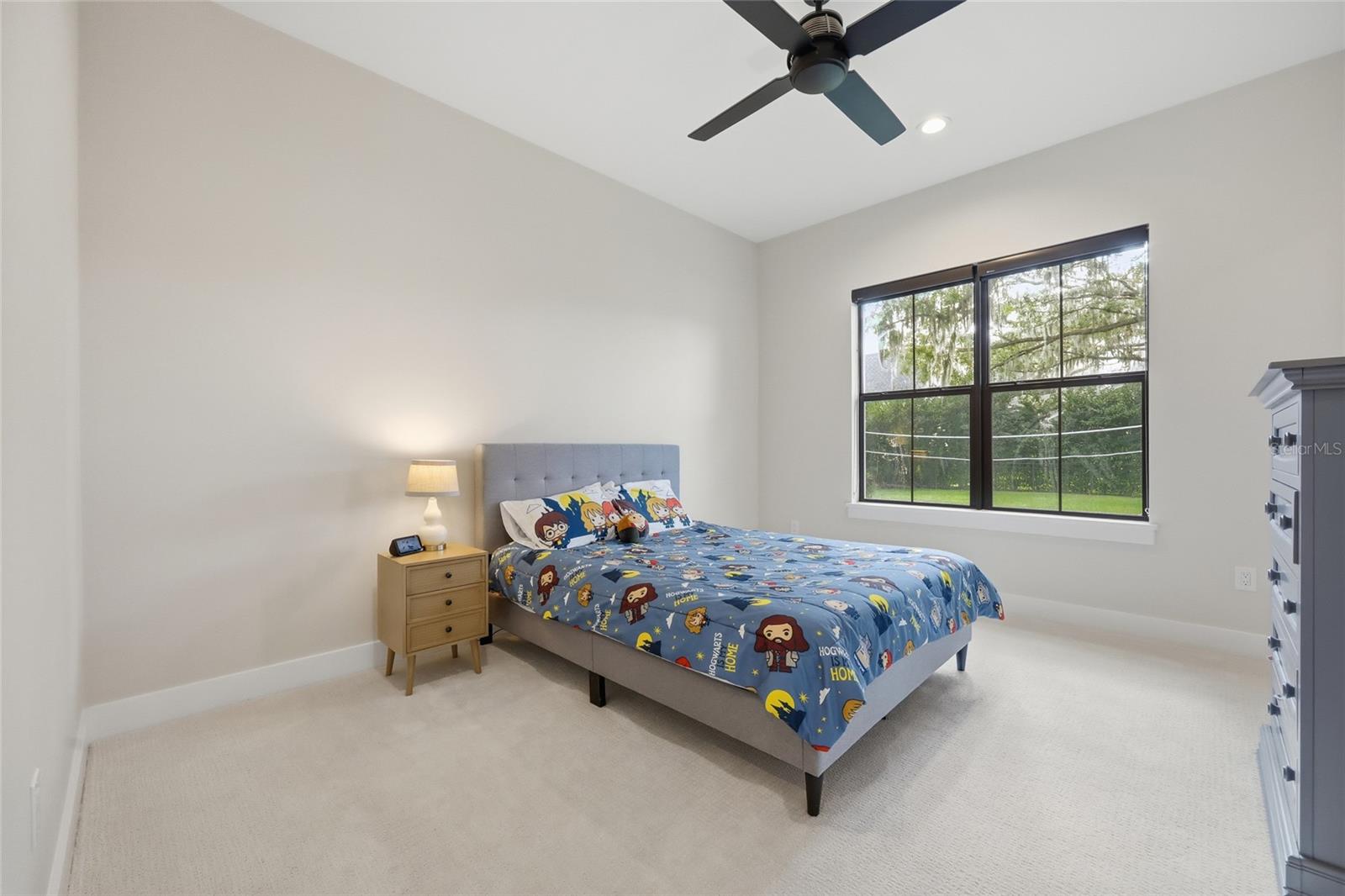 Winter Garden, Florida, 34787, United States, 5 Bedrooms Bedrooms, ,3 BathroomsBathrooms,Residential,Active,2009833