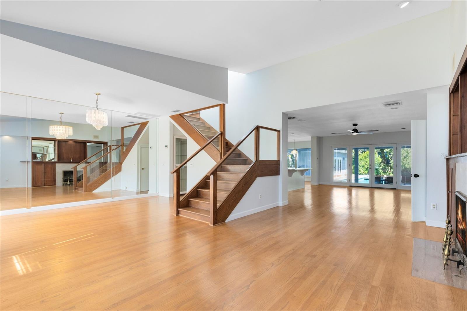 Winter Park, Florida, 32789, United States, 5 Bedrooms Bedrooms, ,4 BathroomsBathrooms,Residential,Active,1997586