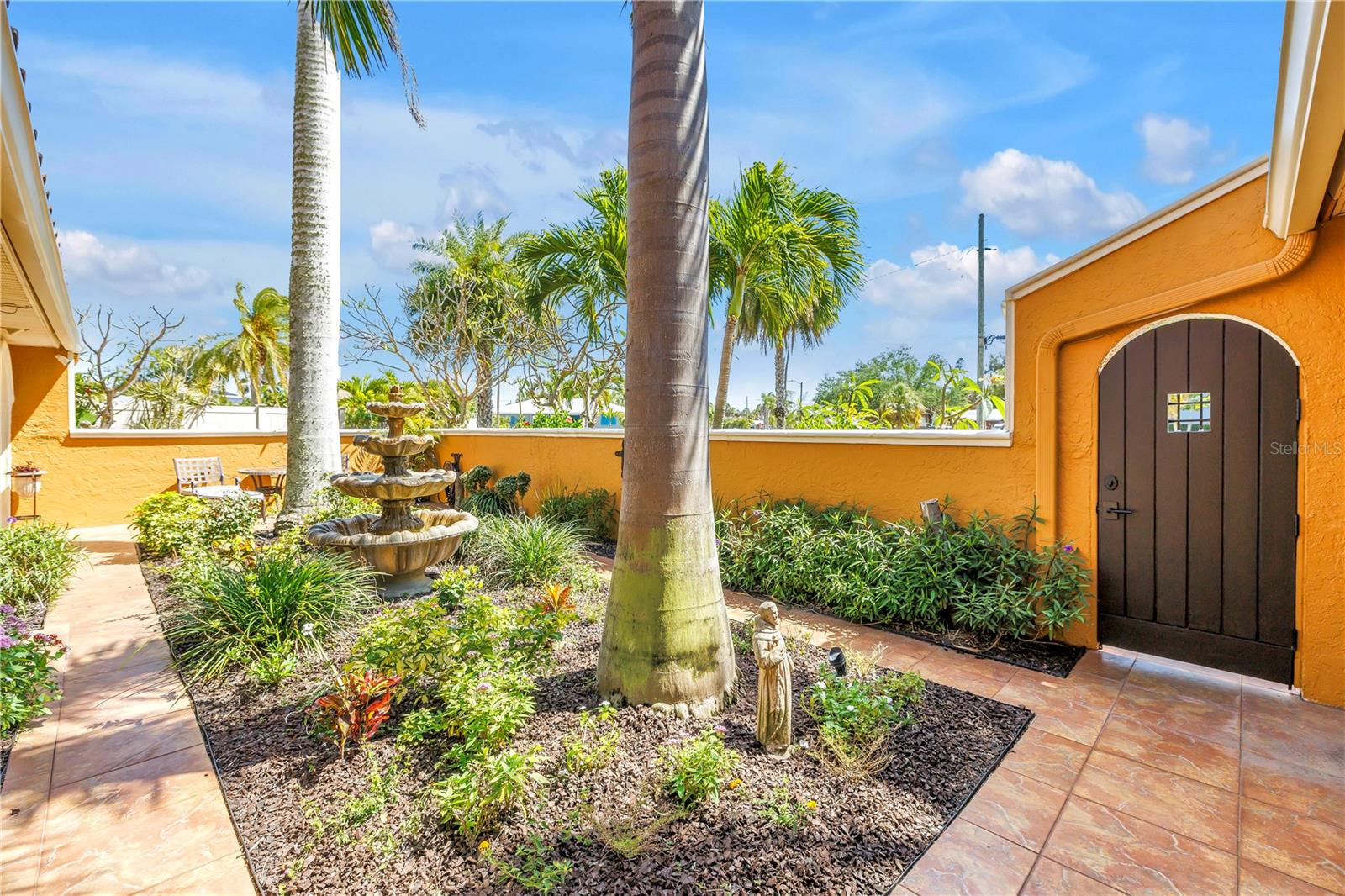 St Pete Beach, Florida, 33706, United States, 5 Bedrooms Bedrooms, ,3 BathroomsBathrooms,Residential,Active,2041617