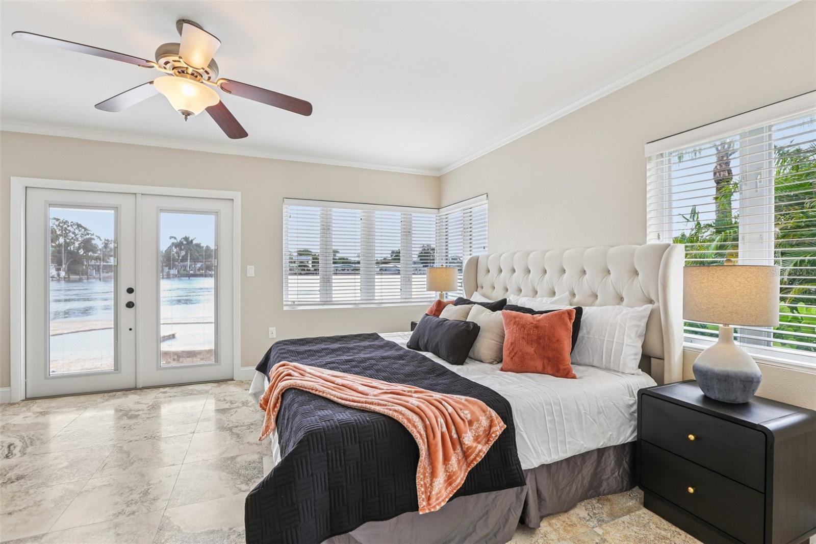 St Petersburg, Florida, 33705, United States, 4 Bedrooms Bedrooms, ,4 BathroomsBathrooms,Residential,Active,1927682