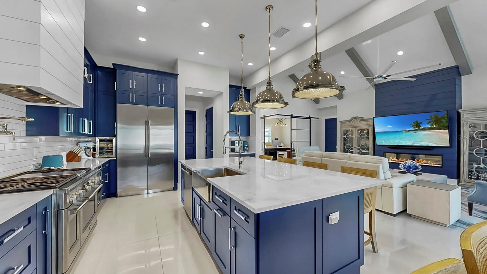 Apollo Beach, Florida, 33572, United States, 4 Bedrooms Bedrooms, ,3 BathroomsBathrooms,Residential,Active,2001368