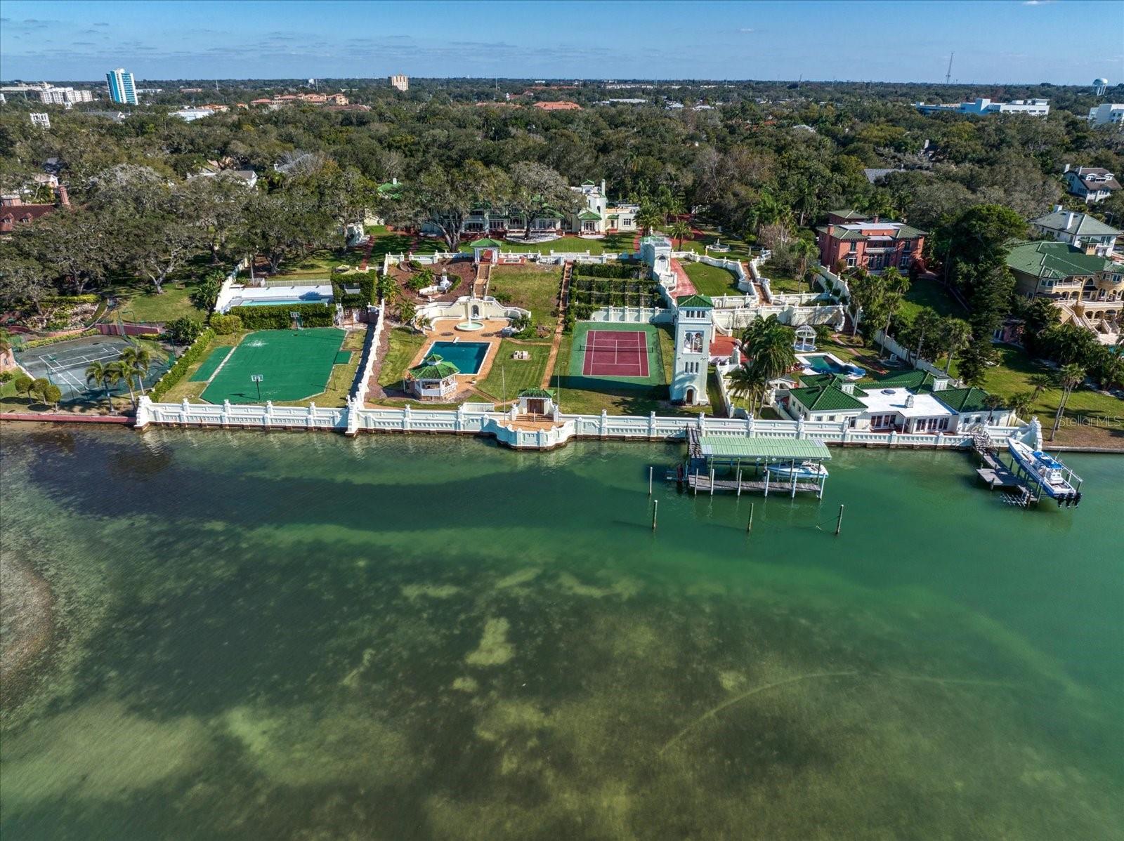Clearwater, Florida, 33756, United States, 10 Bedrooms Bedrooms, ,11 BathroomsBathrooms,Residential,Active,1738489