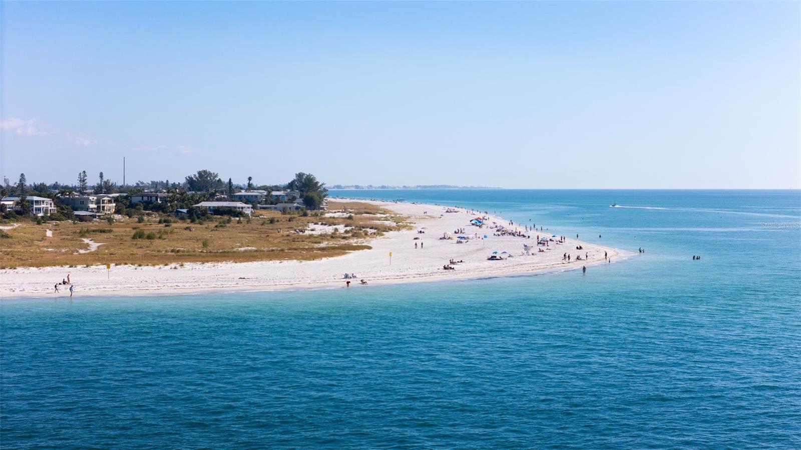 Anna Maria, Florida, 34216, United States, 4 Bedrooms Bedrooms, ,5 BathroomsBathrooms,Residential,Active,2009371
