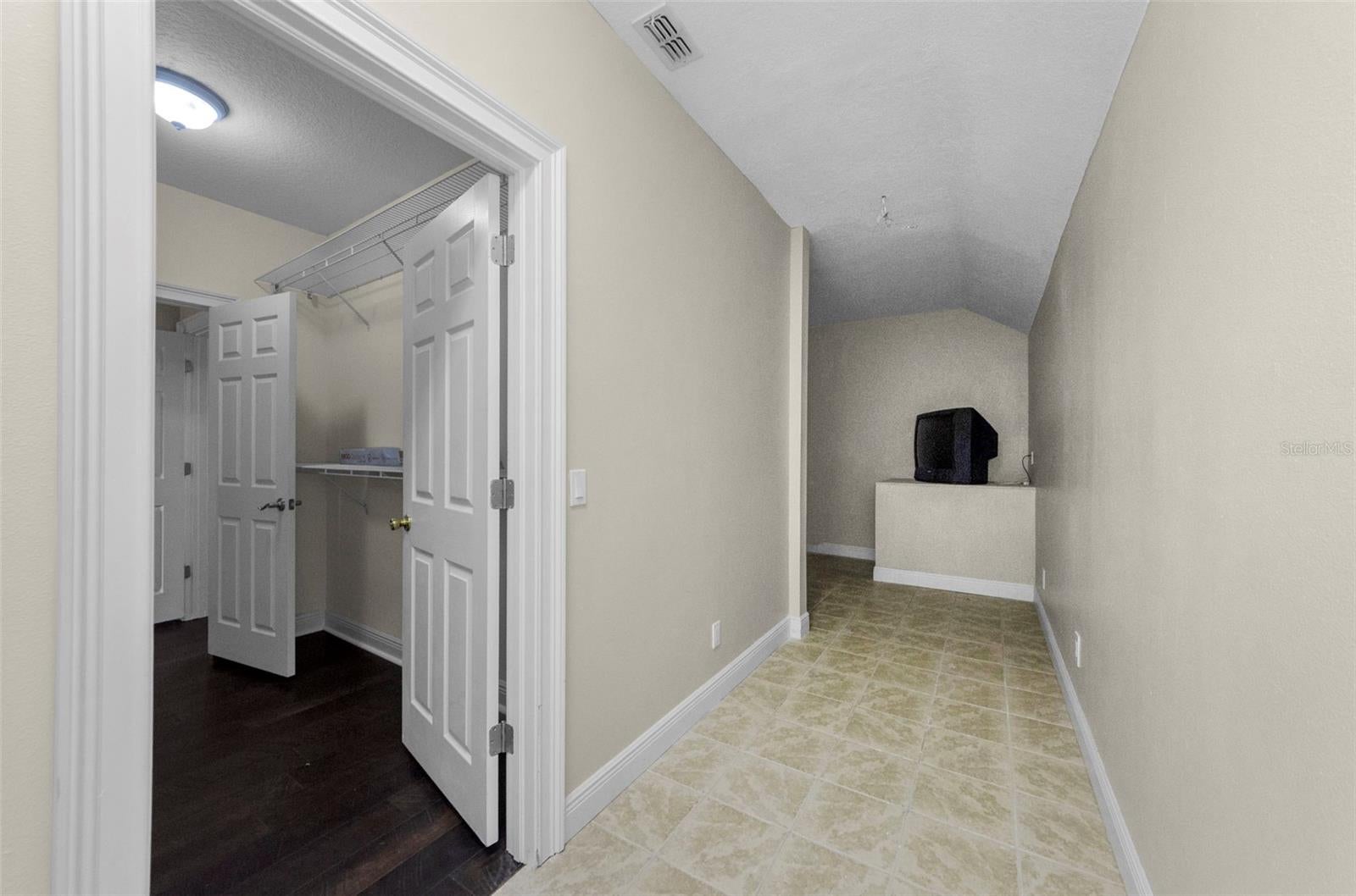 Holiday, Florida, 34691, United States, 4 Bedrooms Bedrooms, ,4 BathroomsBathrooms,Residential,Active,1961940