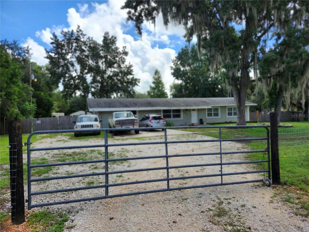 24908 COUNTY ROAD 561, ASTATULA, FL 34705, photo 1 of 41