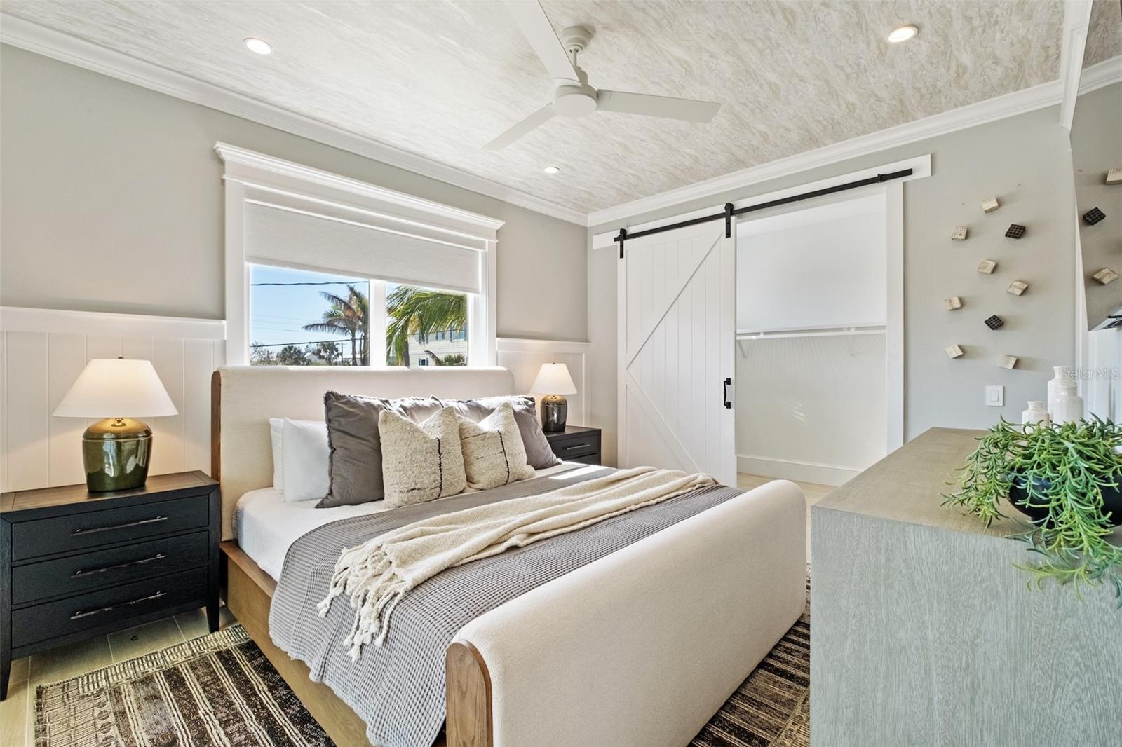 Anna Maria, Florida, 34216, United States, 7 Bedrooms Bedrooms, ,8 BathroomsBathrooms,Residential,Active,1892423