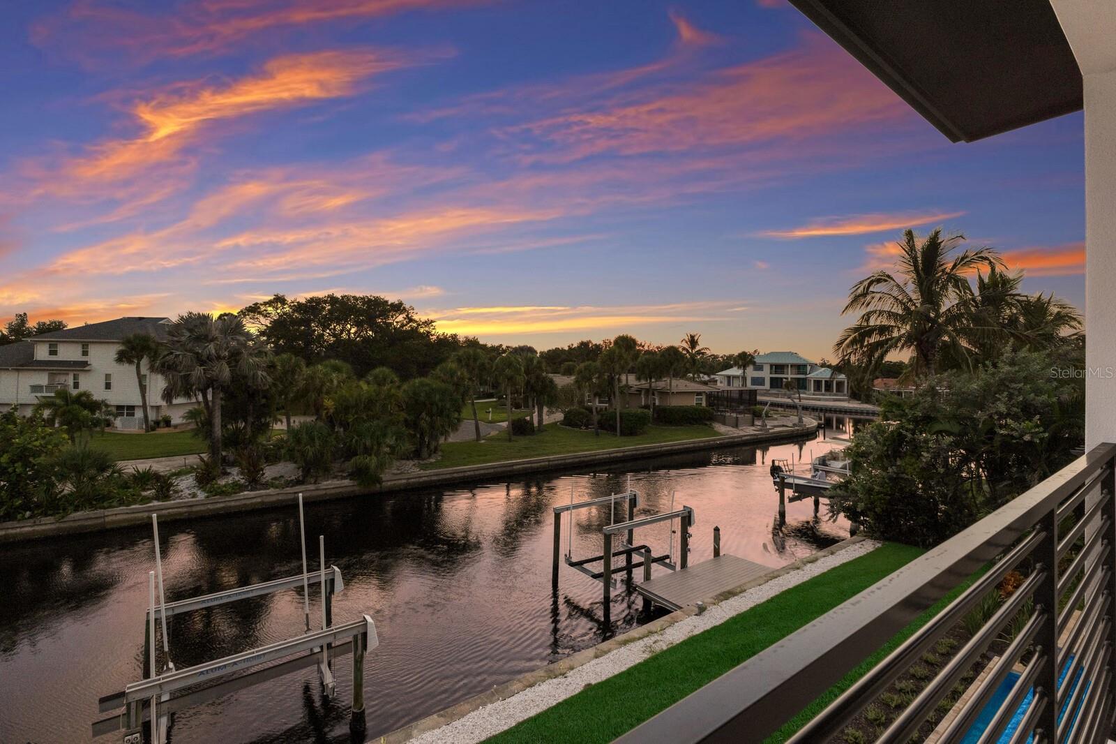 Sarasota, Florida, 34242, United States, 4 Bedrooms Bedrooms, ,6 BathroomsBathrooms,Residential,Active,1941333